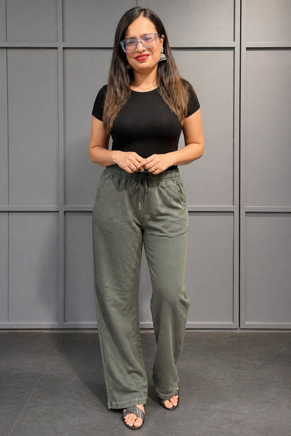 Night Suits By Aaka Women's Green Soft Cotton Denim Wide Leg Pant